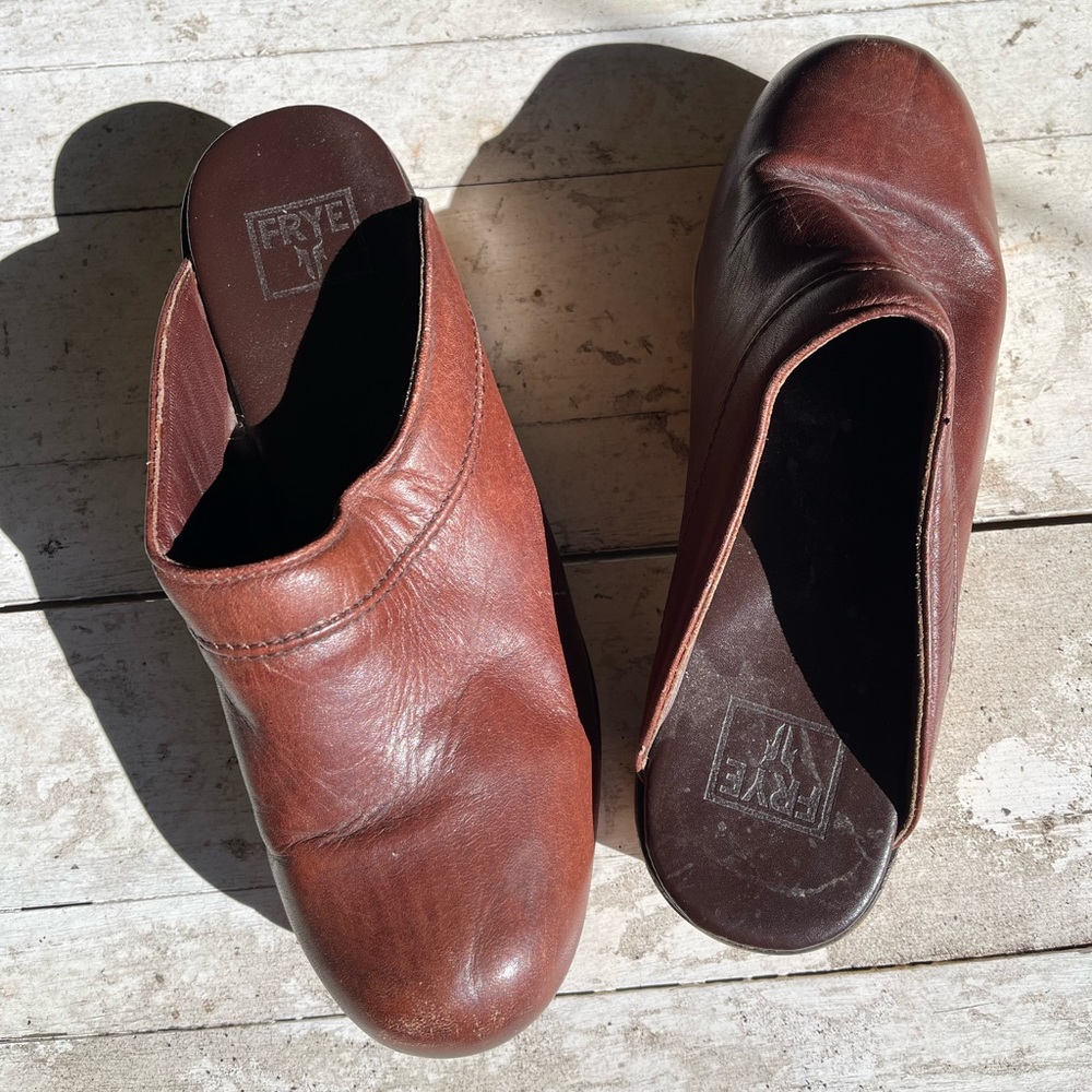 Vintage Frye Men’s Clogs 9M Leather Wine/Brown